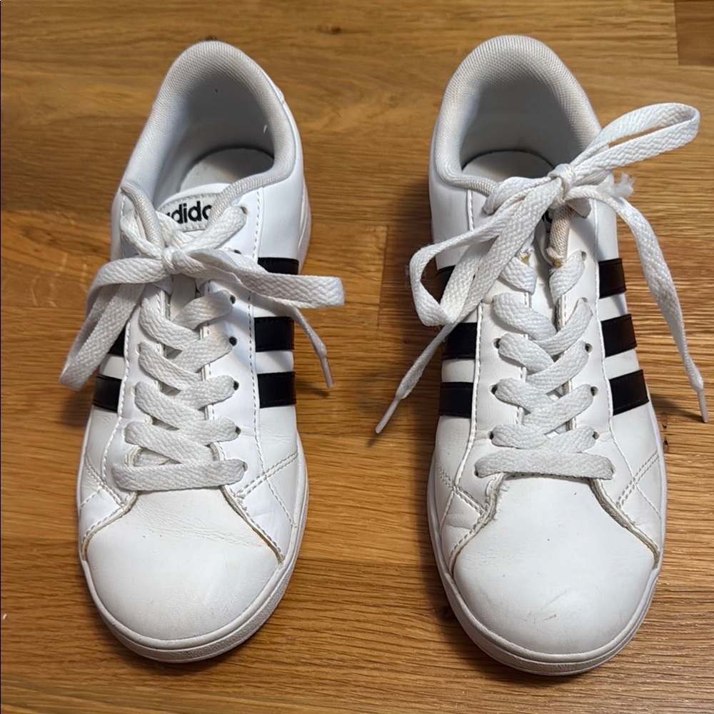 Adidas Grand Court Sneaker, Women's, Size 6